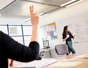 Nâng cao trình độ ngoại ngữ