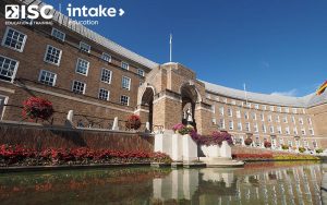 Chi phí du học ở thành phố Bristol
