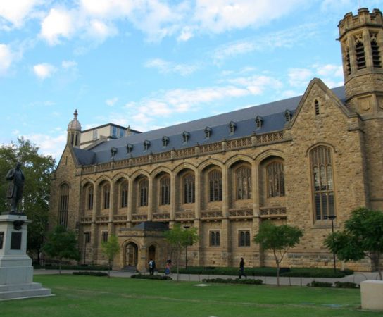Đại học University of Adelaide, Úc