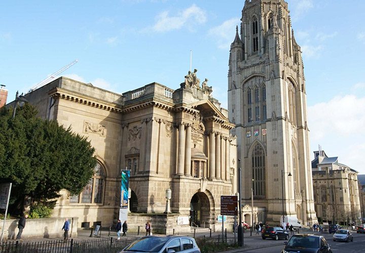 Đại học Bristol, Anh