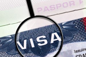 Xin visa thị thực làm việc tại UK có khó không? Cập nhật mới nhất 2025