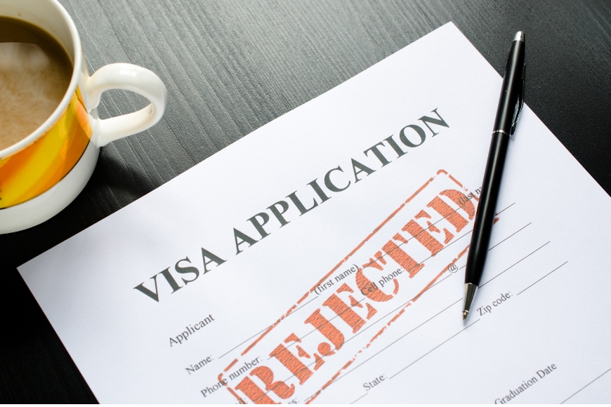 Vì sao bạn bị từ chối visa du học Anh? 10 sai lầm phổ biến nhất năm 2025